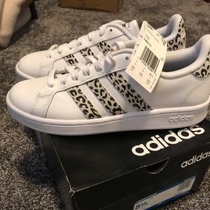 Brand new with box Adidas Grand court animal print tennis shoes. Sneakers 8 1/2